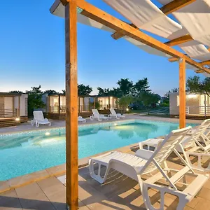 Dom wakacyjny Mobile Homes, Privlaka Zadar Dalmacija - Private Pool, Privlaka (Zadar)